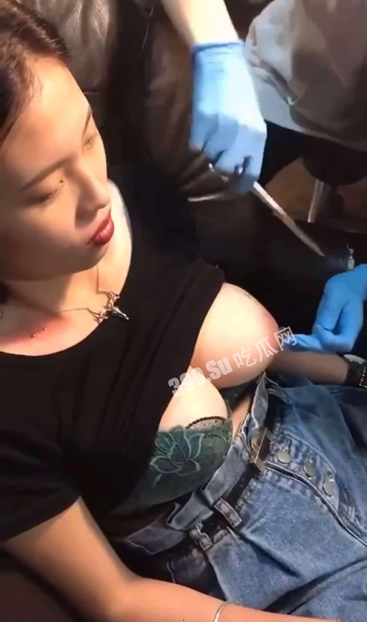 极品奶子美女直播穿乳环-1