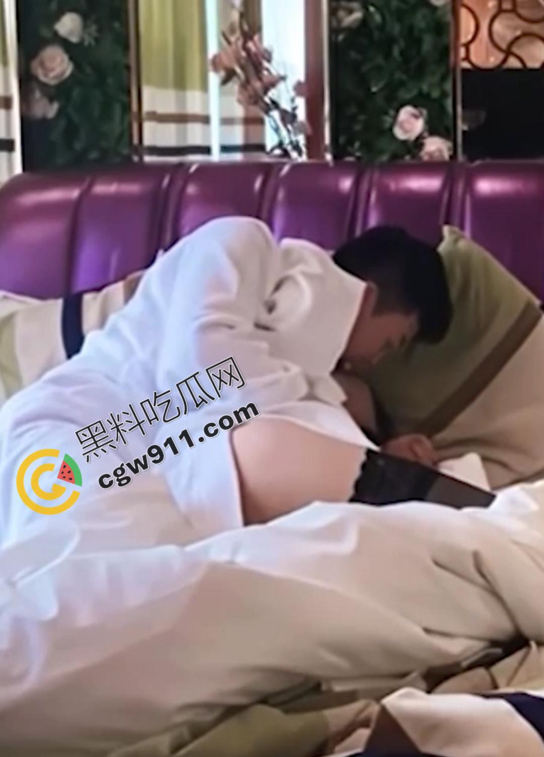 抖音网红【胡楚靓】出轨风波！男友醉酒威胁，私生活混乱大曝光，约炮视频疯传，网友惊呼：“超级心机婊”！-31