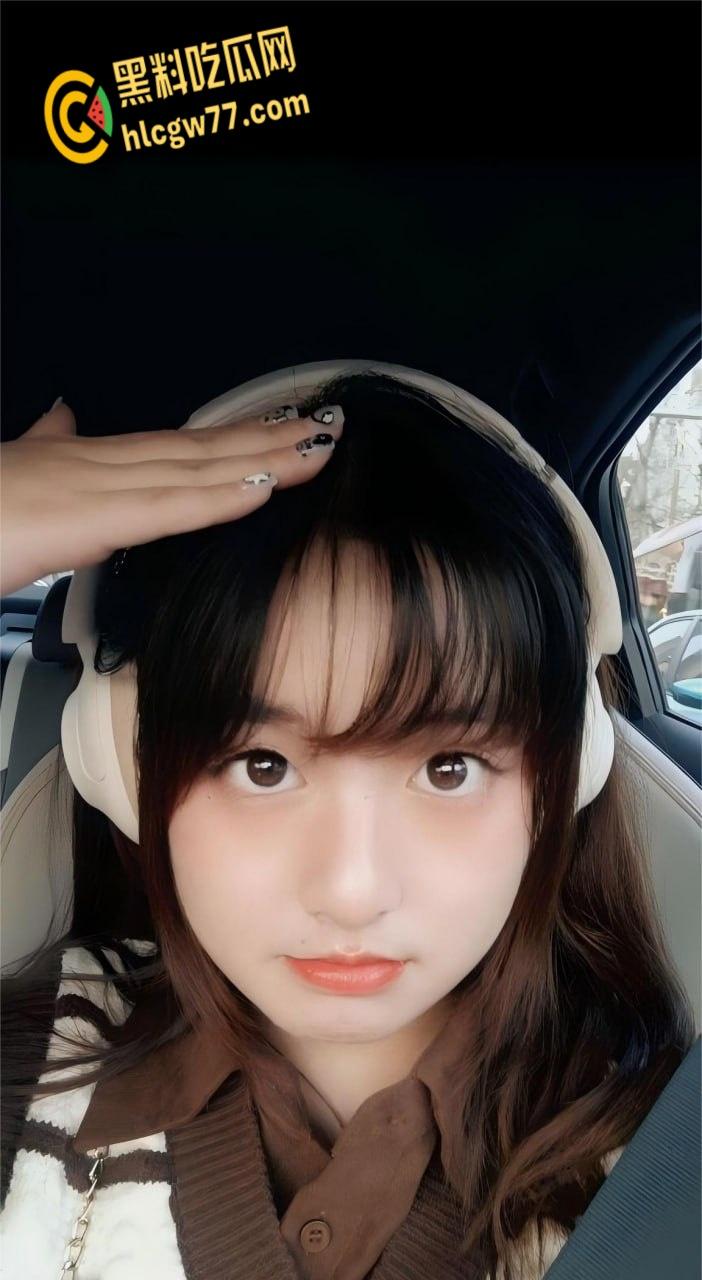 徐州医科校花【薛艺琳】惊爆出轨！清纯女神变羞辱玩物，黑丝粉逼自慰欲浪炸裂  !-4