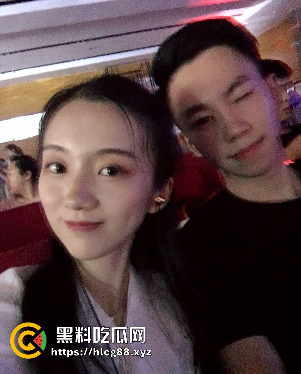 长沙开福区清纯少女【周薇苗】分手多年还忘不了她那Q弹大肉臀和馒头逼，骚货魅力真他妈大！-5