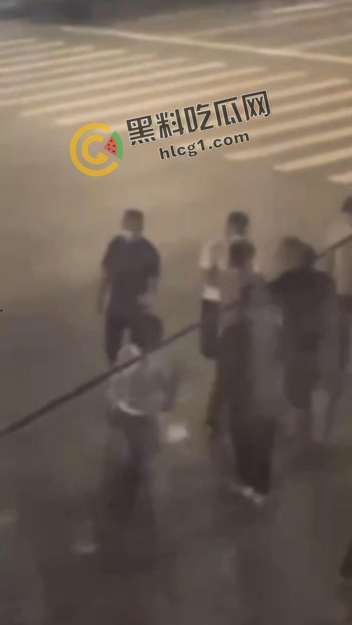 扬州西湖镇7月11日强拆风波，神秘人员暴力殴打致多人住院！-7