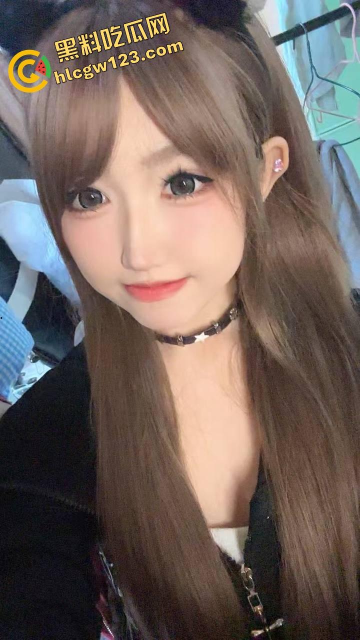 石家庄伪Coser『向玉羊』摆烂到极致，不想上班只想被包养，化得花里胡哨送上门让干爹无套操到翻白眼！-3