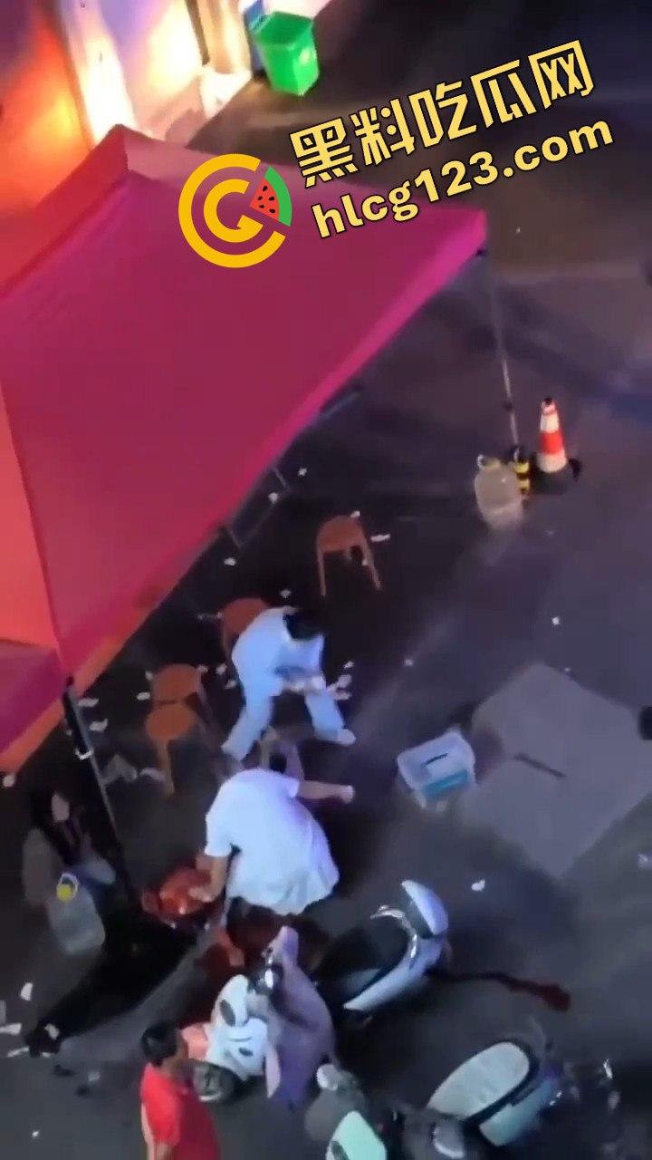 平顶山惊现街头悲剧！宝丰县老汽车站门前情杀，疑似因妻子出轨！-6