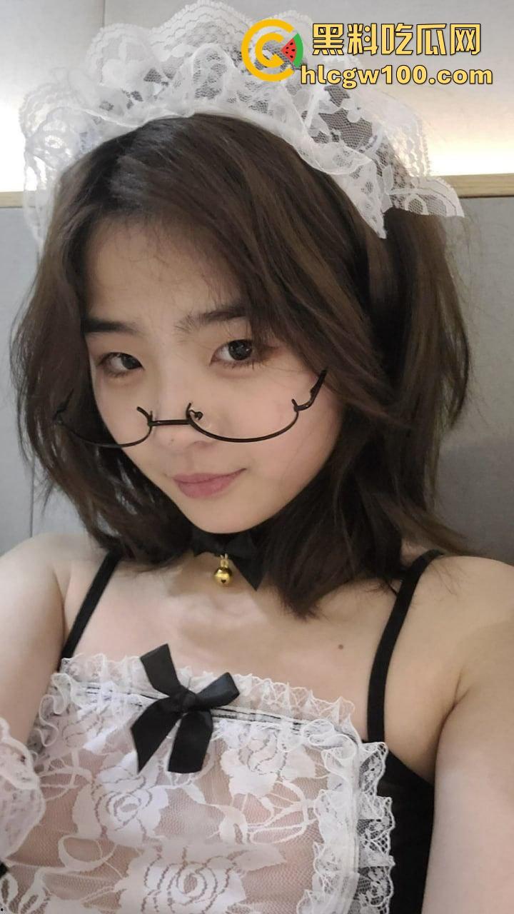 四川绵阳骚货【姜文文】分手后仍约炮 前女友成专属炮友 每天自慰两次高潮还跪舔鸡巴求草！-2