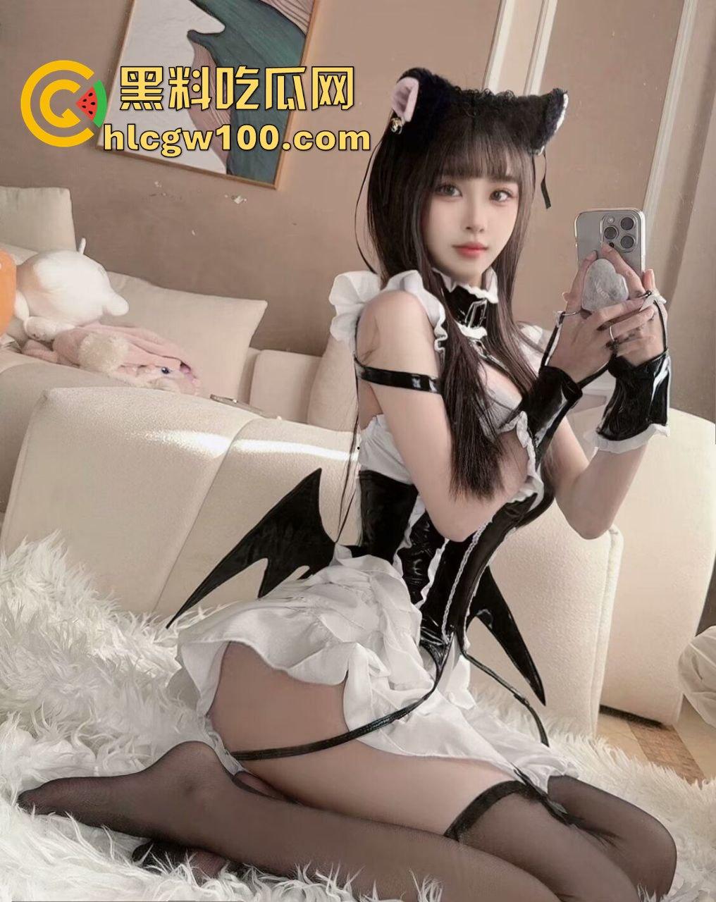 双马尾弹力腰女神来了 后入摇到全场窒息 这腰韧性堪比橡皮筋后入姿势切换丝滑  社会摇和青海摇全跪了！-14