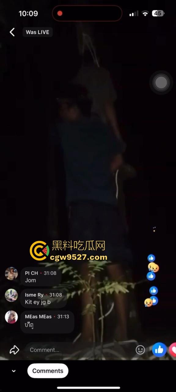 柬埔寨主播Facebook直播上吊，和女友分手导致的，年纪轻轻因感情想不开，也是个狠人！-5