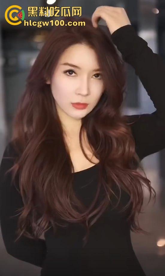 抖音50万粉健身网红【健身小猫】不雅视频泄露，线下陪金主爸爸玩花样，健身身材劲爆，淫技独道玩到喷射不停！-11