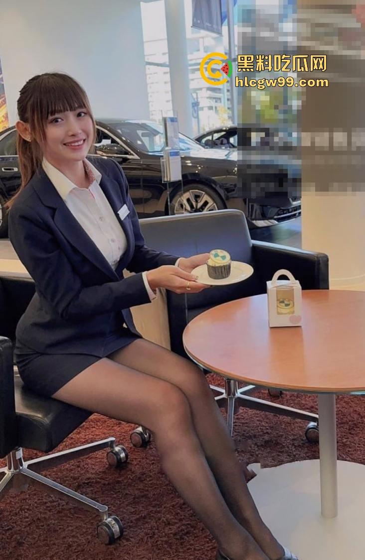 广东茂名宝马4S店女销售『 叶晓靖 』卖车新模式，买车送陪睡，咨询就发裸照，这业绩做得卖车又卖逼！-10