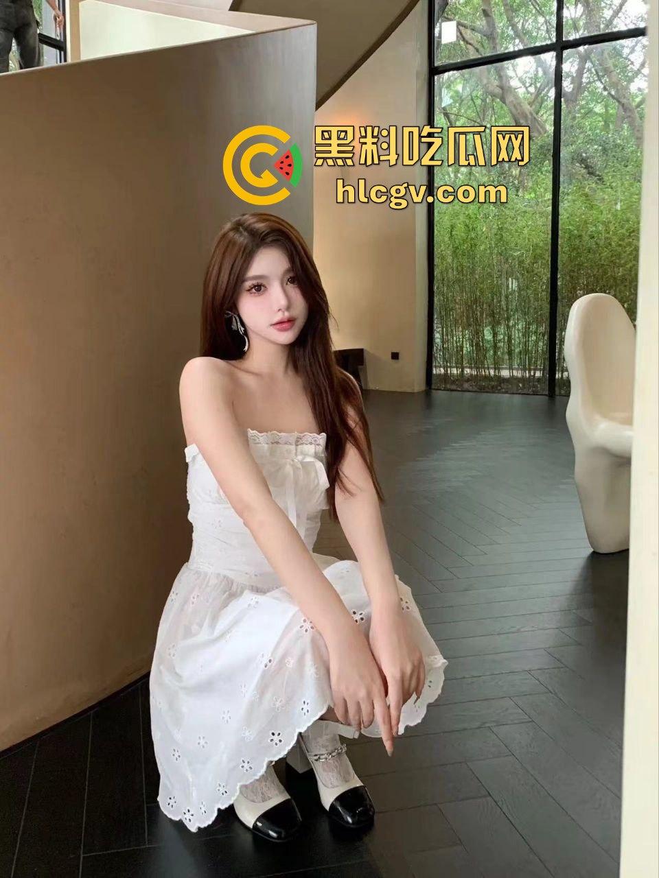 23岁外围【孙依】骚到飞起，每次约炮都要玩到脱力！骑在身上简直要把人摇散架！-4