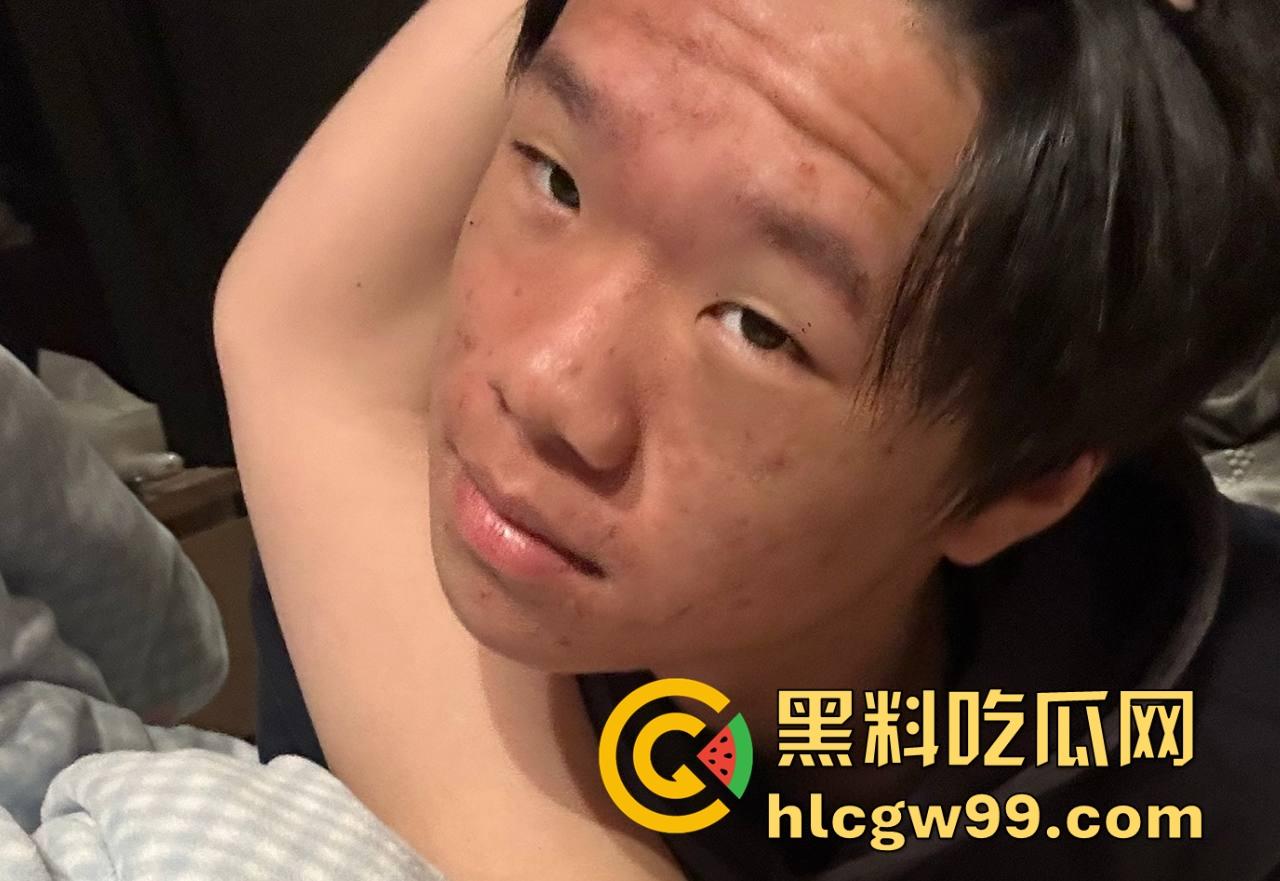 10后狠人【饶智铭】毛都没长齐就带女人回女友家日逼，恋爱期间吃软饭刷信用卡，被锤出轨还让炮友吃避孕药！-11