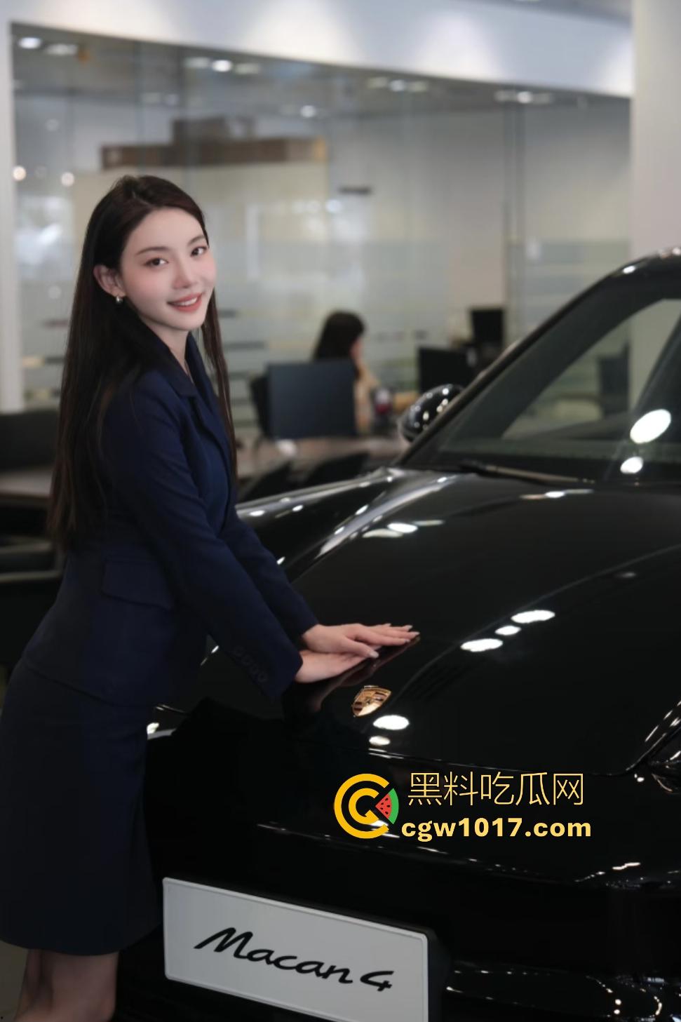 保时捷巨乳销售为业绩献身金主爸爸，操到奶头硬成石头，浪叫婉转如黄莺，边挨操边语音叫爸妈买菜“妈我今晚加班”！-1