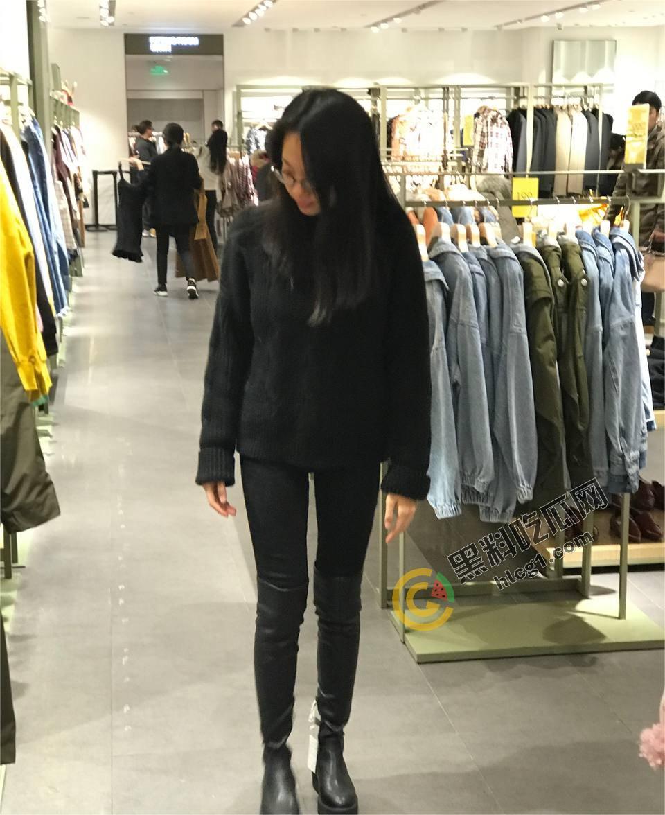 反差婊母狗吴新园曝光！职业护士化身骚母狗JK，绿帽老公泄密视频全网疯传！-7