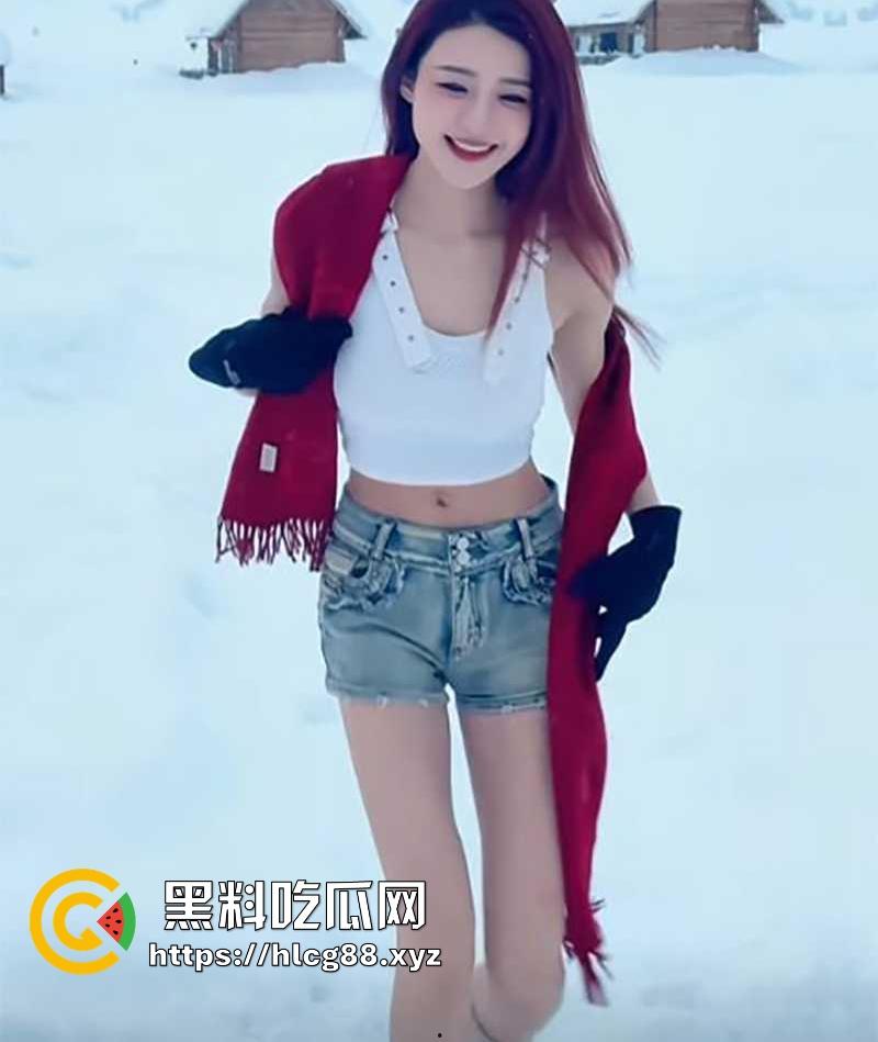 抖音500万粉丝网红【千一】因滑雪练习16米跳台出意外 口吐鲜血 双腿粉碎性骨折！-10