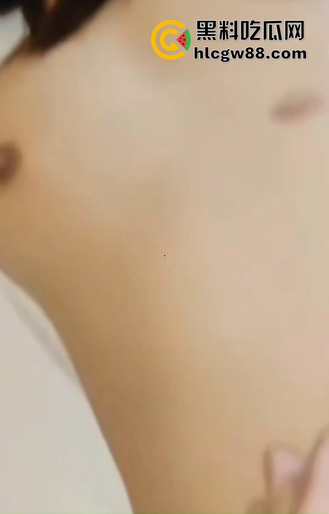 苏州吴江平望银行骚狗行长【姚力】为舔客户下药迷奸搞女员工，3P玩嗨药下猛了，把人搞进ICU抢命！-12