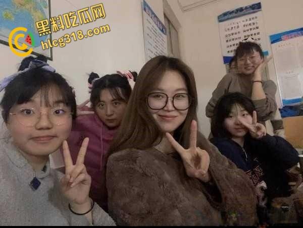 石家庄桥西区语文老师【孔祥宁】，为人师表，人前教书人后偷情育人，教师界的母狗！-3