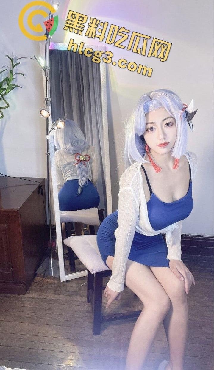 抖音B站巨乳反差婊‘奶白兔兔’：极品网红定制双视角视频+大量私拍照片！”-9