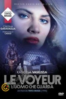 英国精品三级片【偷窥狂】：偷窥狂魔笼罩情欲杀机，恐惧与情欲交织的色情杀戮-1