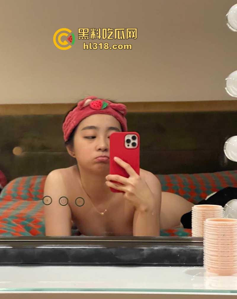 居家少妇化身性瘾淫娃，强制终止游戏男友主动骑乘求操，全程露脸激情满满！-4