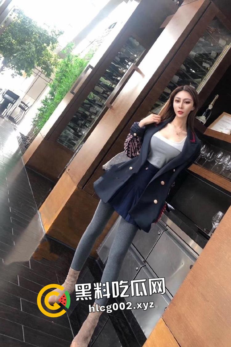 梦中情乳！反差母狗【闵雨晴】被富二代包夜 传教士体位狂入 雪白巨乳晃的人头晕-14