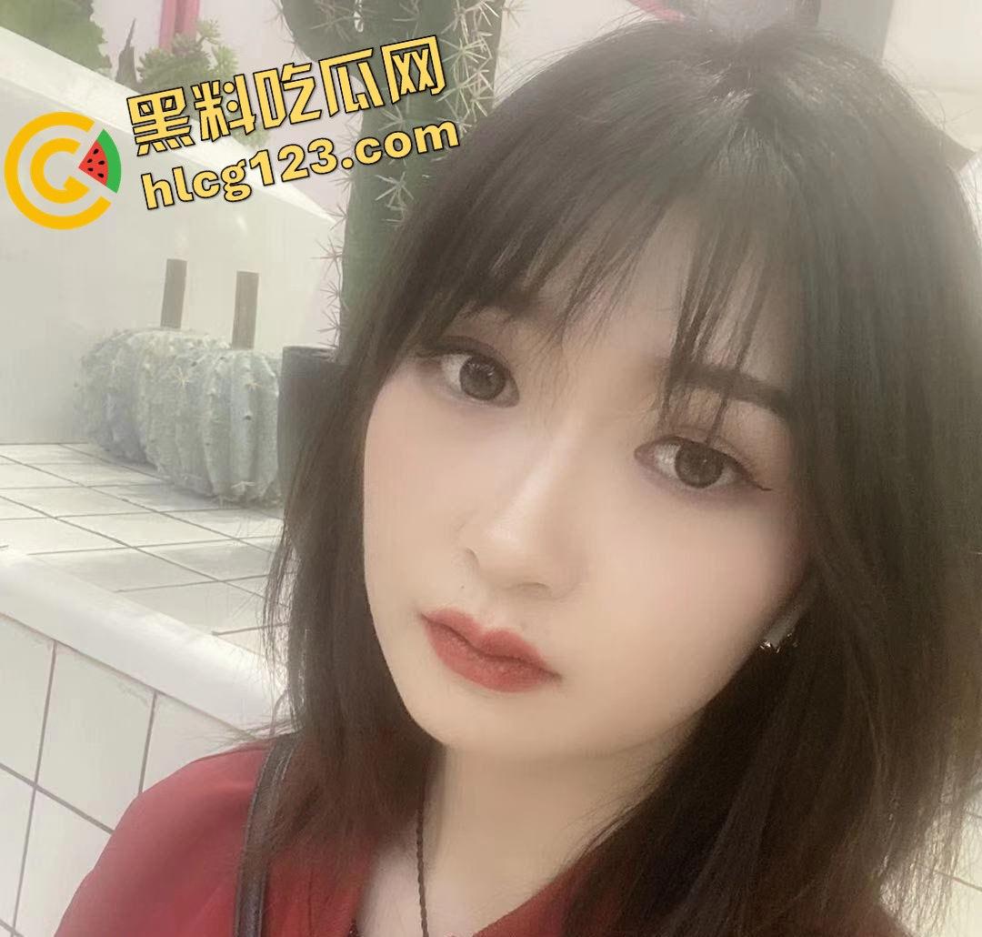 【猛料曝光】东莞某公司老板爆调教下属视频！直接颜射，网友炸锅！-1