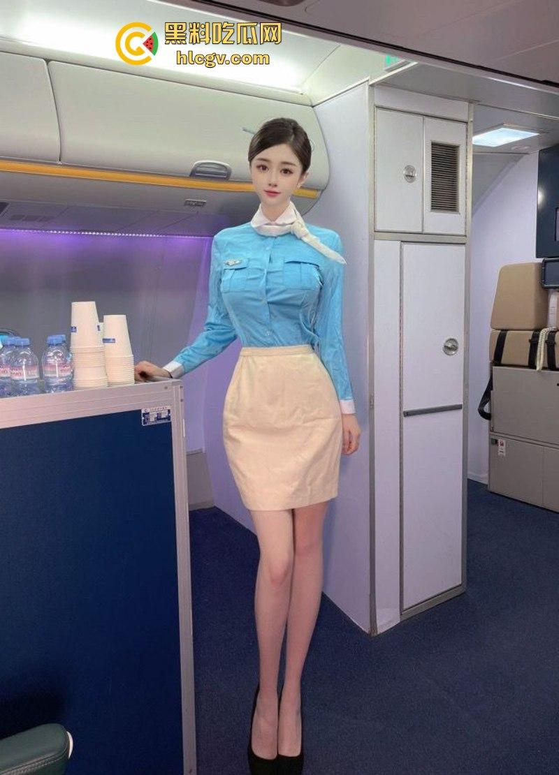 约炮航空反差空姐【刘语蕾】肉丝美腿丝袜脚 私密视频流泄-5