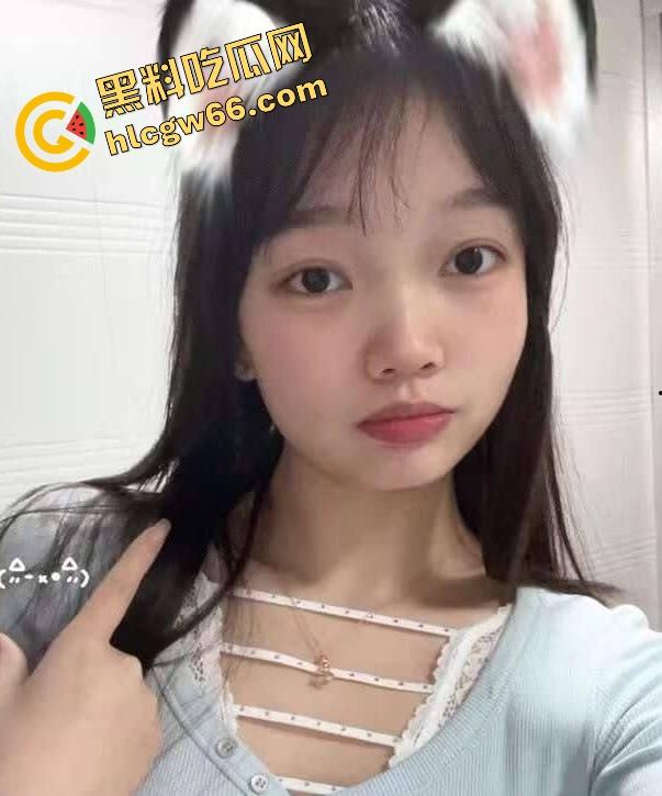 商丘职业学院骚妹【孙秋雨】校内装乖乖女，校外脱裤约炮泄欲，小穴被操喷汁还被炮友爆视频！-2