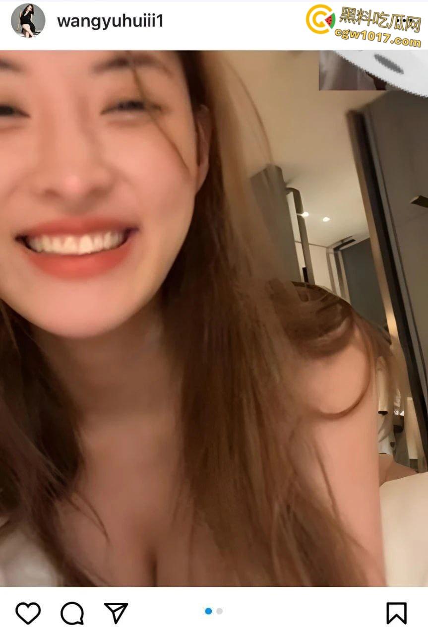 抖音百万颜值网红【王语会】，疑似得罪大哥被曝光私照，极品身材被对镜后入，绝美女神不过也是大哥的炮架子！-5