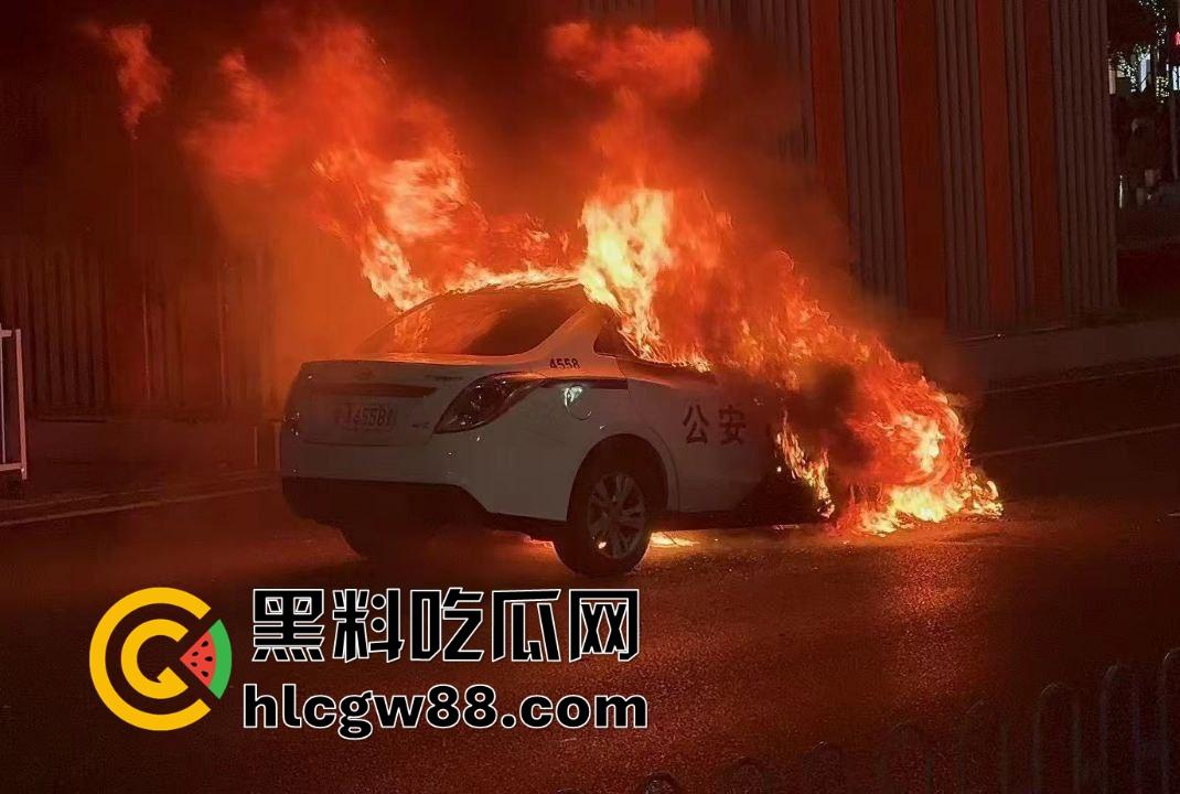广州南村万博警车大火狂烧成火球，现场围满吃瓜群众狂拍视频，这火势真是牛逼大了！-10