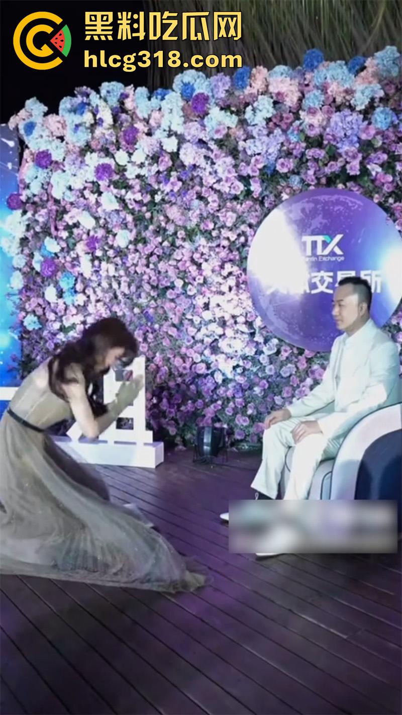 大师收徒爆操女徒弟，传销教父【俞凌雄】继续搞事，举办拜师仪式收整容脸，骚逼竟是靠逼上位！-3