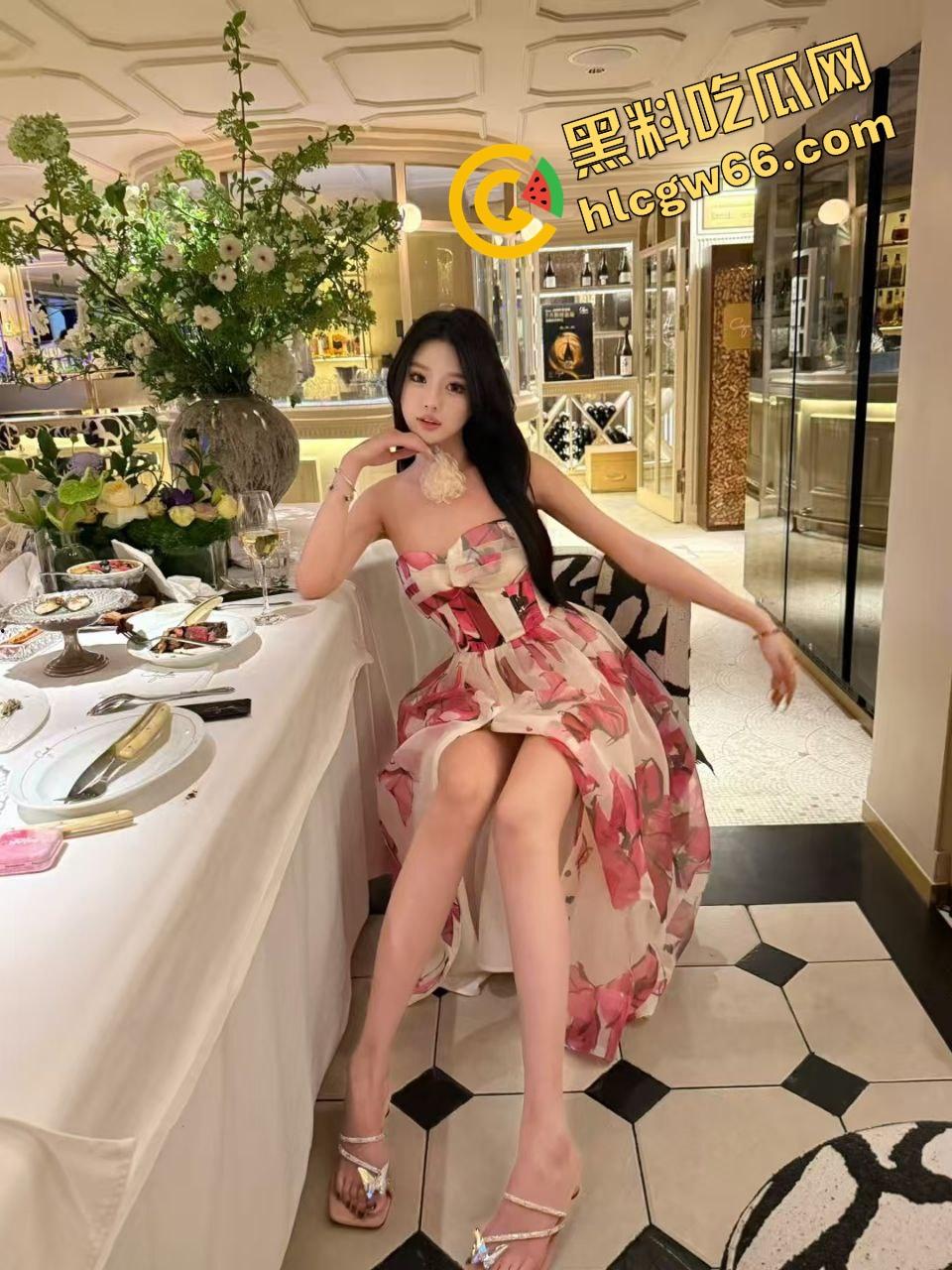 抖音哈尔滨人妻【辣妈康康】大尺度福利视频流出!黑丝肥臀自慰喷水,假屌猛插嫩逼淫叫爽翻天!-7