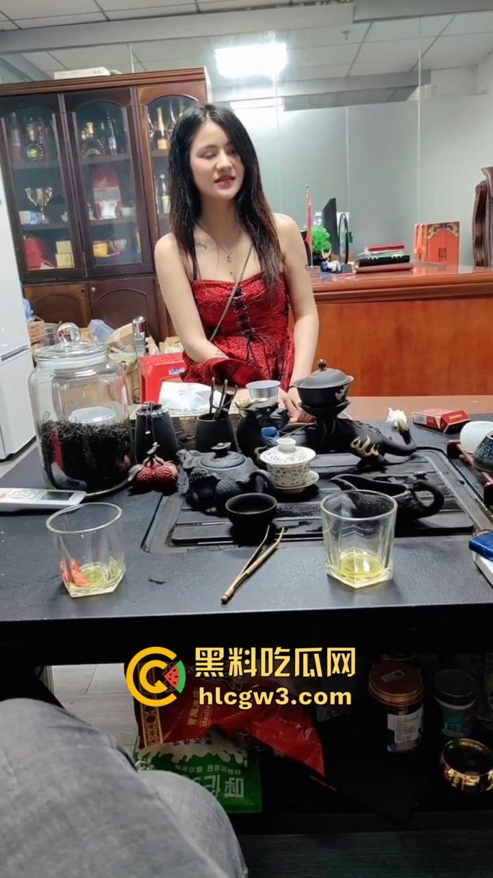 KTV小姐面试全程曝光，面试只是前菜，口试和后续实操才是真高潮，一个个被操到腿软！-4