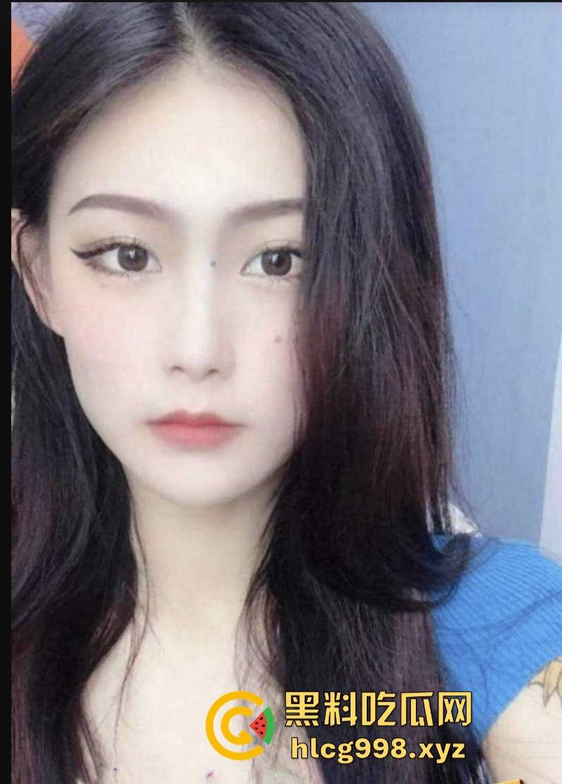 华中师范大学清纯学生妹【张静】无力偿还网贷被迫出卖自己的第一次与猥琐大叔 聊天记录破处视频曝光！-5