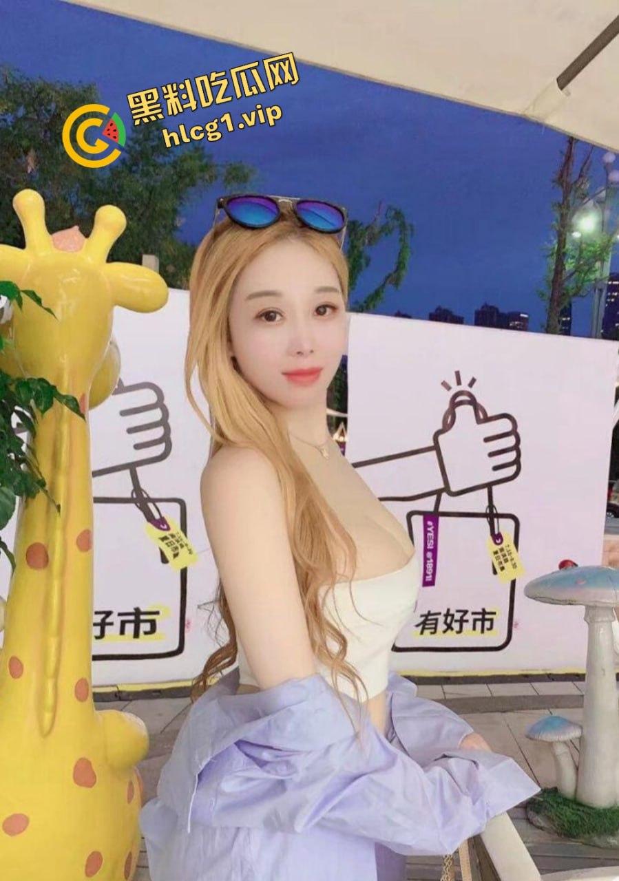 重庆渝北头牌美女「李海娜」不雅视频流出，800一炮包夜3000，高潮叫声震撼全城！-2