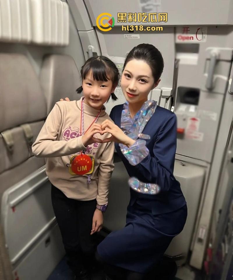 四川航空99年空姐【张美丽】气质空姐化身淫乱骚逼，欲望爆棚四处寻欢求操，骚到骨子里！-4