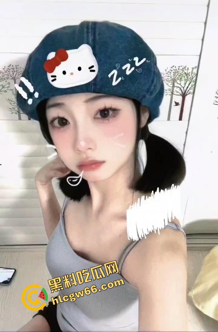 嘉兴服装店老板娘【郑南宁】外表超可爱，实则外围女被狂操粉奶大鲍内射成瘾，姿势任玩！-2