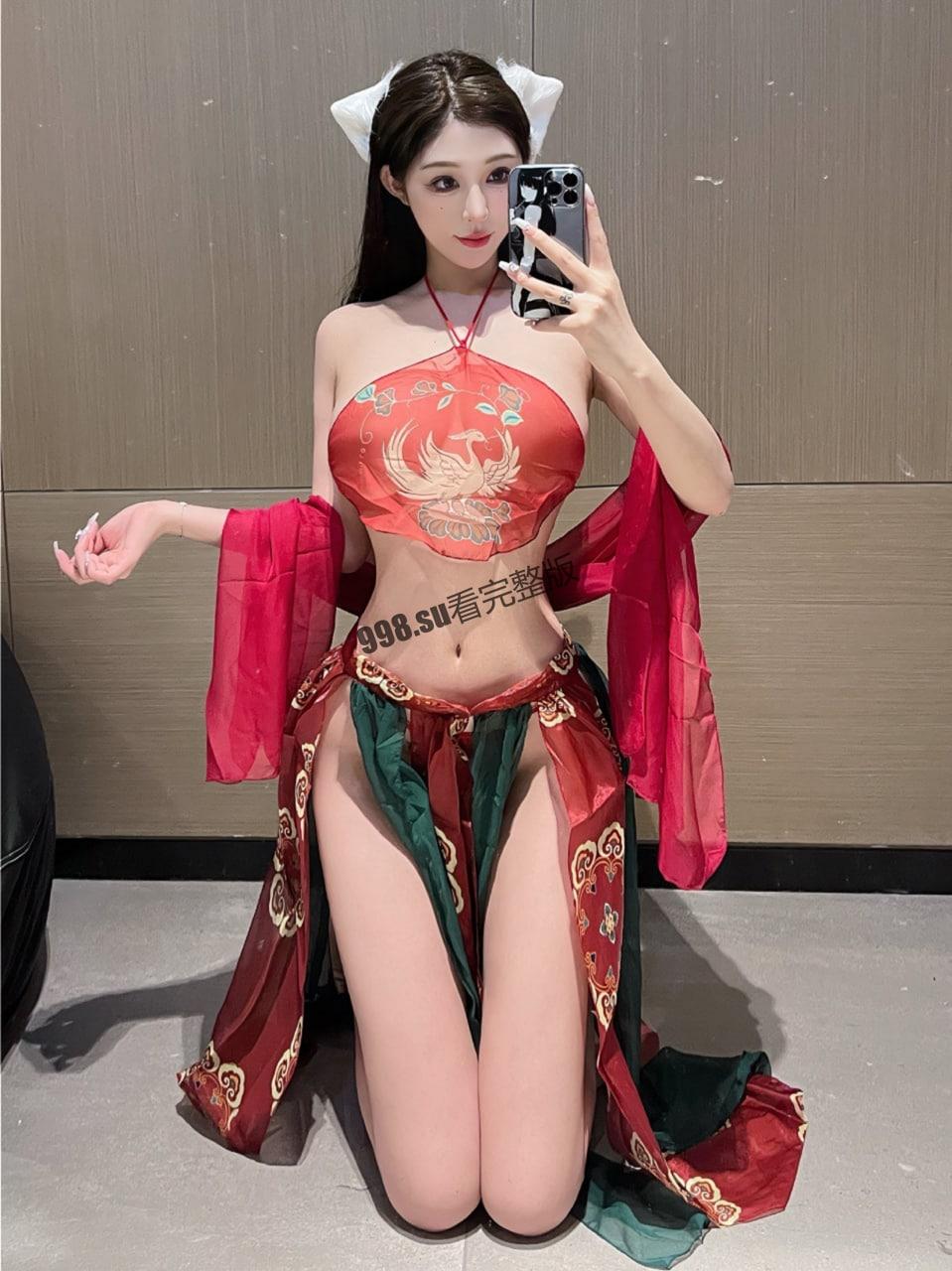 微博四十万粉丝极品美女  超辣的林一 微密圈福利-1