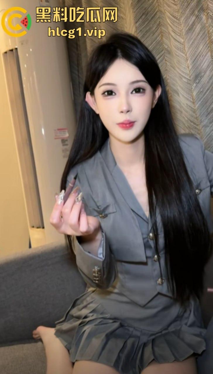 庞博文塌房?【庞博文】军训粉丝事件惹争议后 被扒出与【车晚晚】两人的开房视频!-6