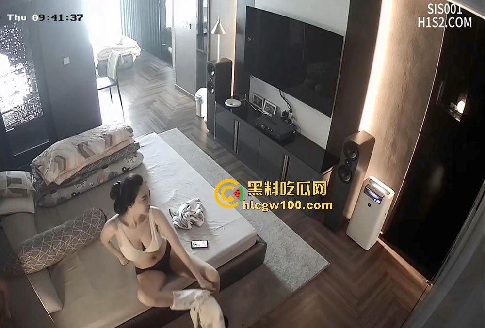 三十如狼四十如虎，家庭监控泄密，少妇大早上自动榨精，口摇全套伺候4次榨干老公，这作业谁能交得起！-6