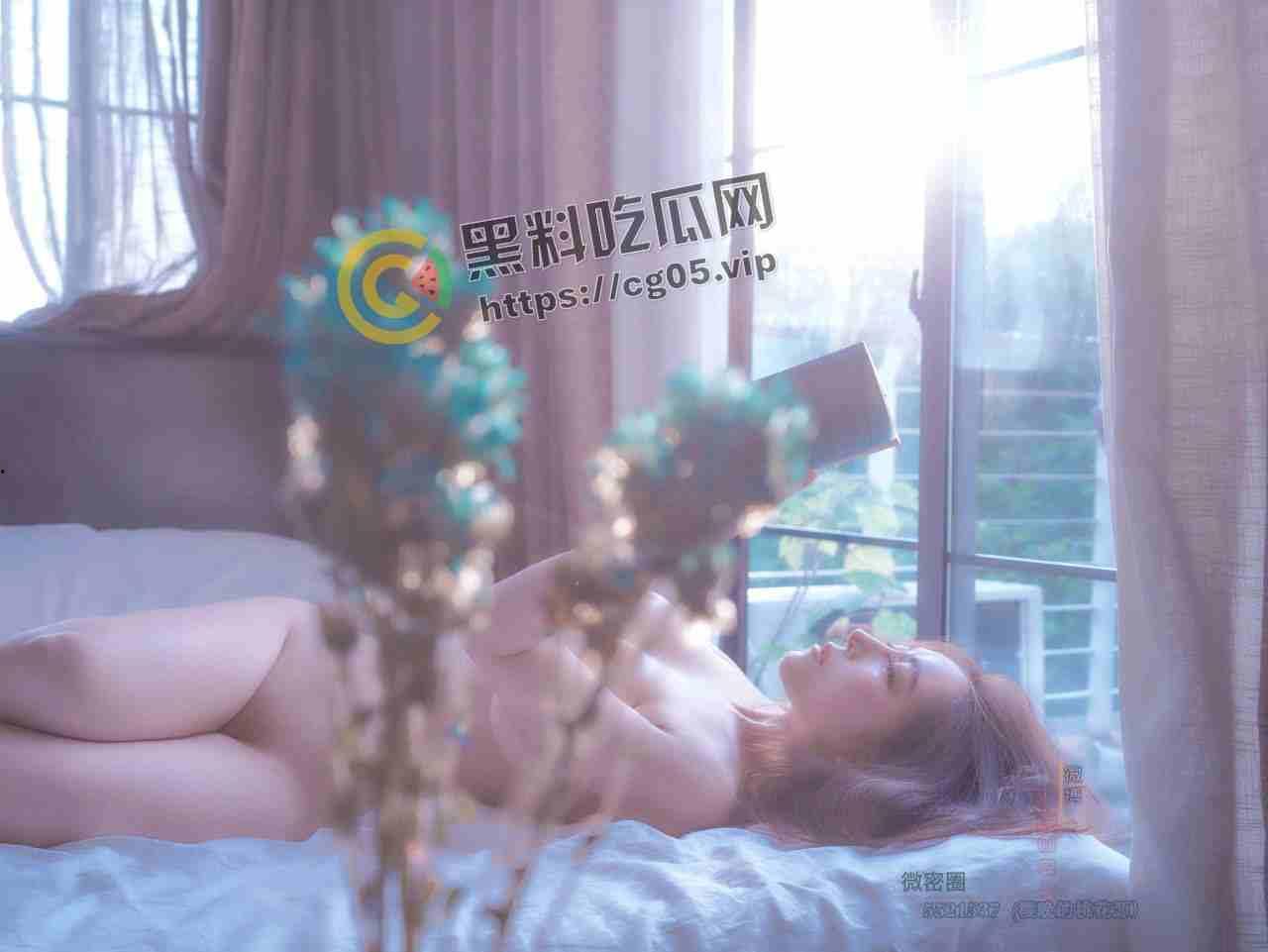 【樱晚】最新收费福利大合集 最大尺度 微博19W网红G奶女神 红酒 钢琴 圣诞节 全面展示完美身材-8