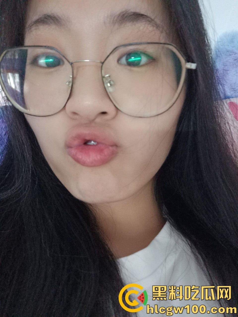 山东农业工程学院反差婊【林晨】，屌丝还在校园墙表白，殊不知你的女神是个淫荡骚母狗-7