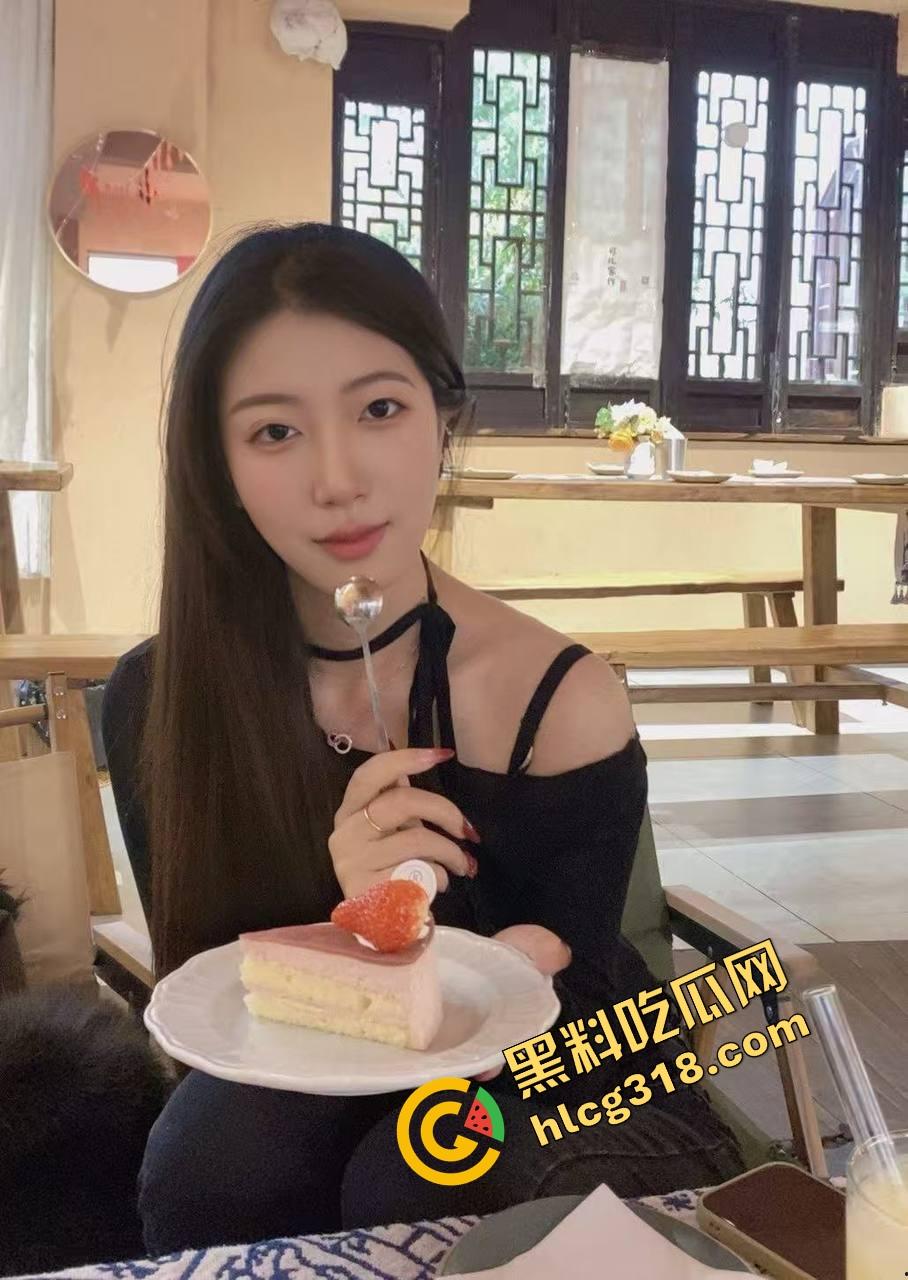 武汉瓜友线下约到专业M小母狗，见面装备齐全调教一顿玩，照片比视频更带感，真会玩的女的全在圈里！-2