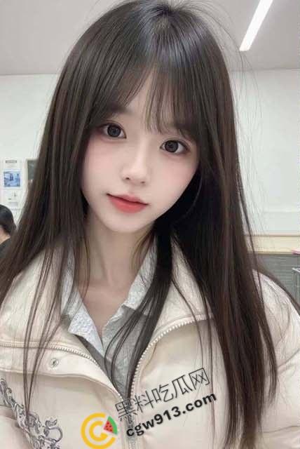 海角乱伦！妹妹的勾引，淫荡之夜：后入式的狂野与传教士式的温柔-1