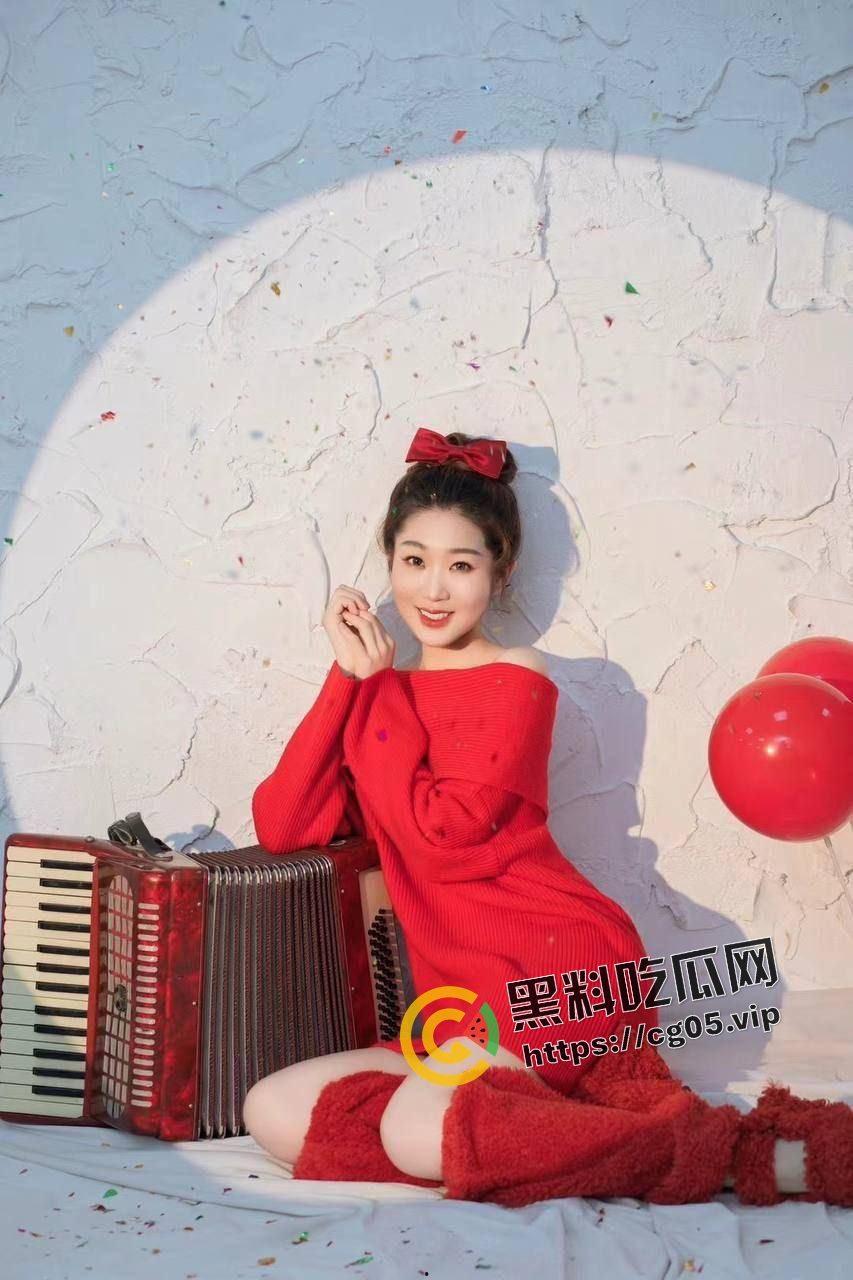 天津咖啡店老板娘【莫娟霞】天津某混圈女婚后约炮被扒出来 当天注销一切社交帐号带着老公跑路了-5