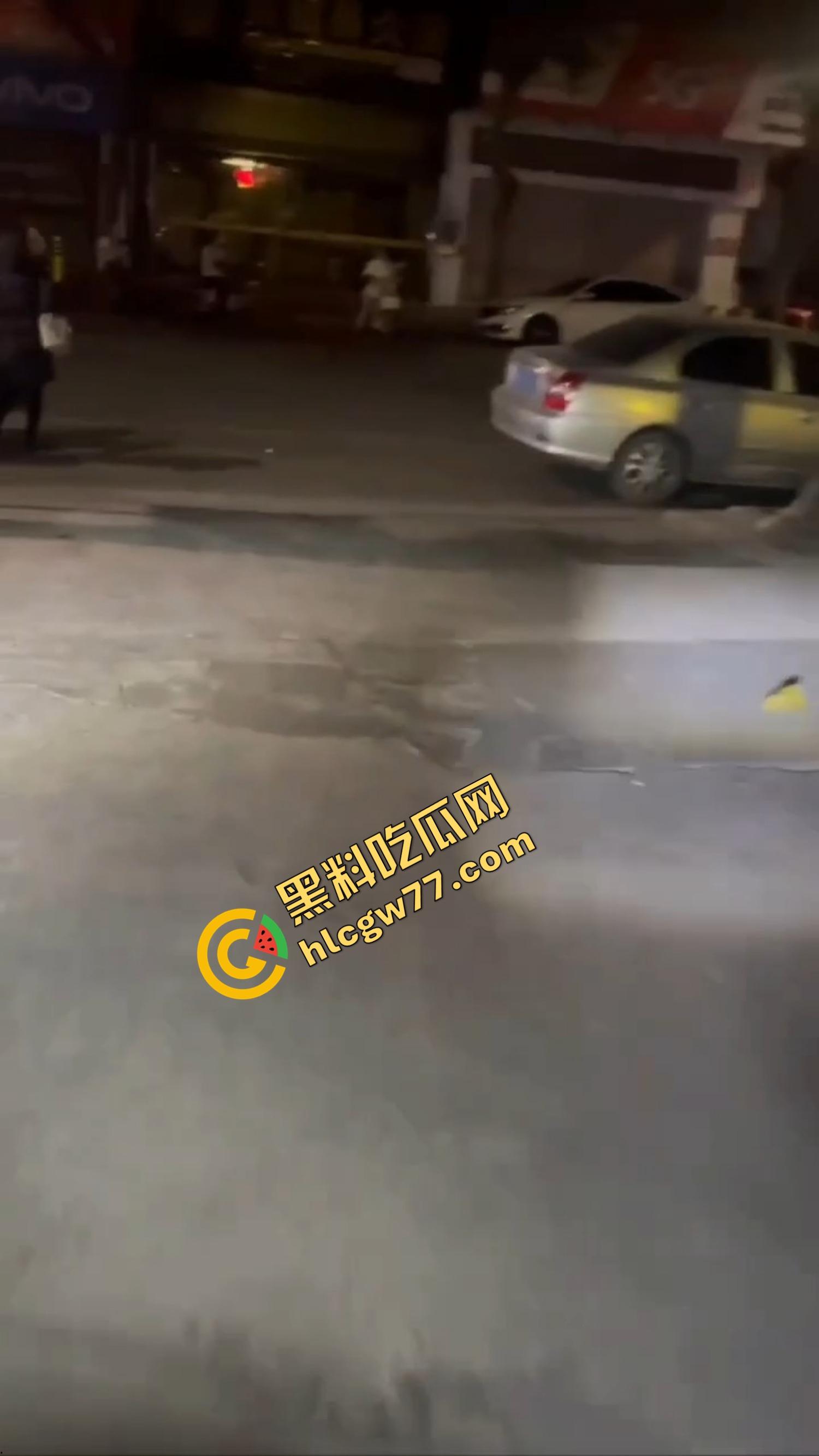 眉山最硬核电驴站街女出没 160米10分钟同意直接骑车带走 没情调没服务但你一定忘不了！-1