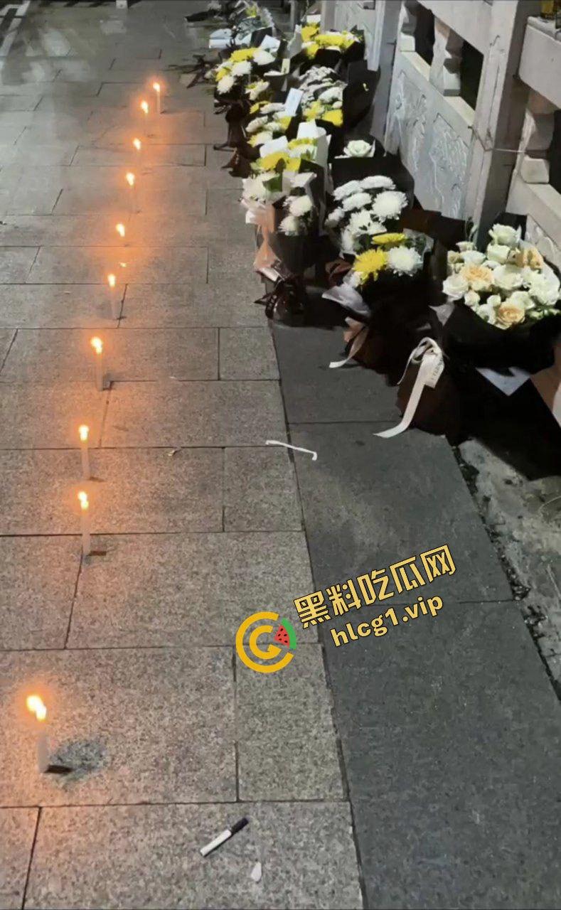 轰动全网!广西民警『李燮』为救抑郁跳河女孩 不幸溺水身亡!-15