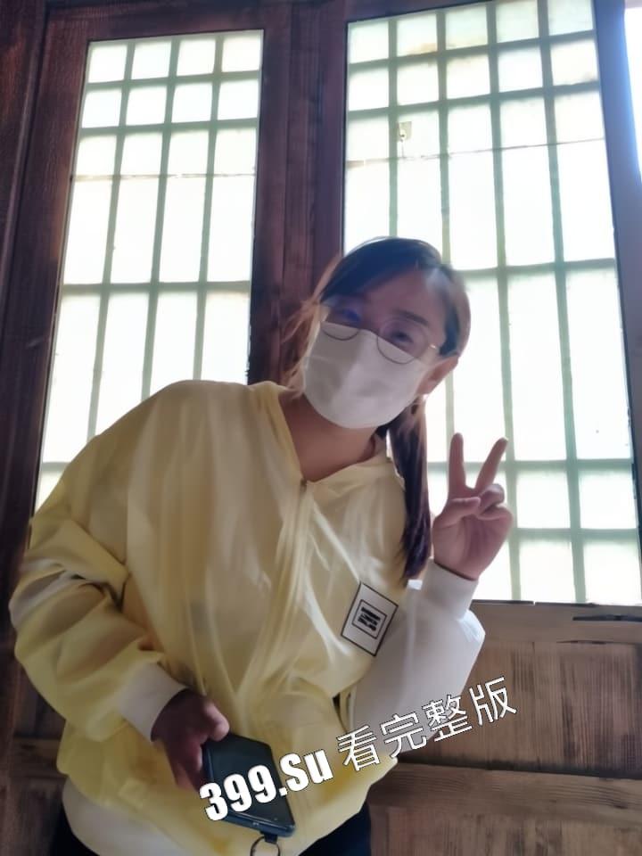 甘肃天水五中 已婚英语老师张欣悦 被曝私生活混乱不堪 勾引学生做爱 毕业后任远程视频裸聊卖骚 简直枉为人师！枉为人妻！-8