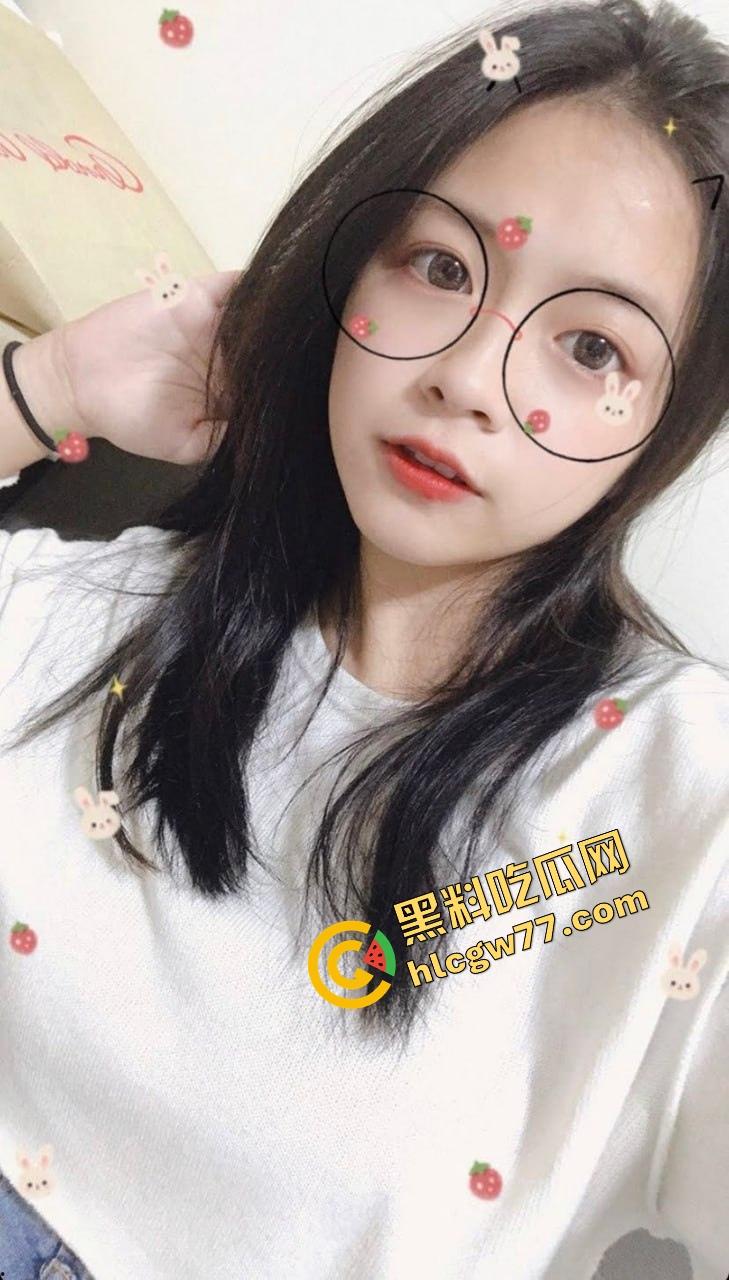 台北甜美台妹『欧阳晓雨』高中刚毕业就练成极品小母狗，骑术一流被各种姿势操到喷水！-10