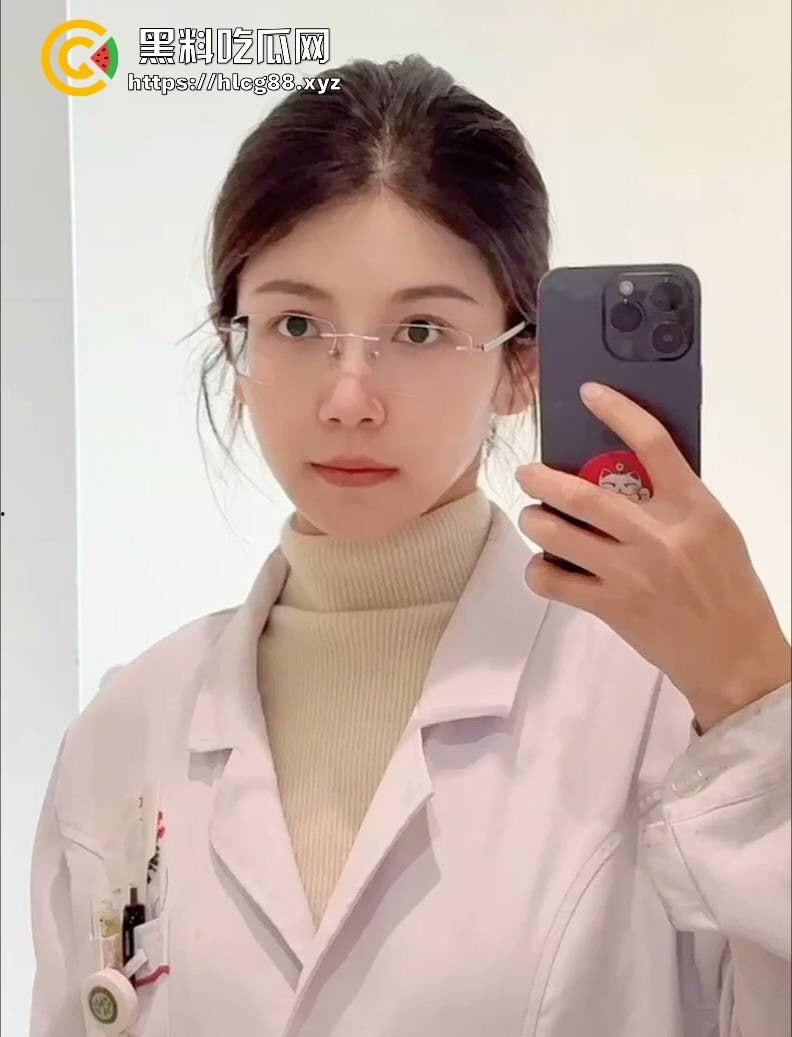 山东医科大学生物学副教授【许铎】婚内出轨自己学生 刚生完孩子3个月就带小三上位!-7