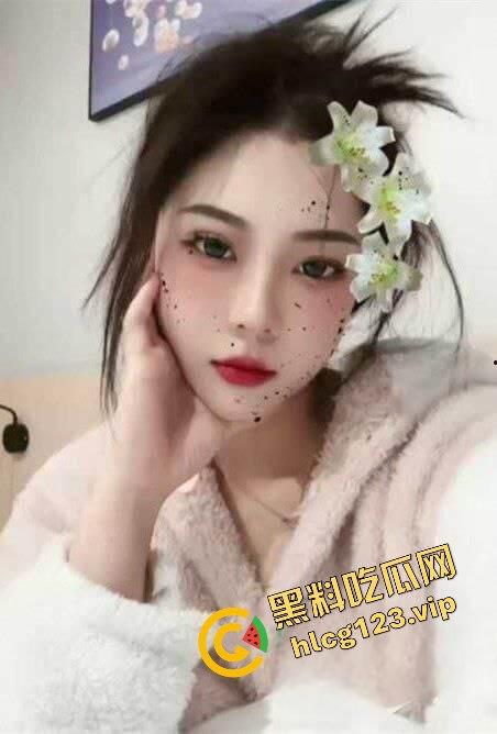 济南MIX酒吧风骚营销【露露】偷情视频爆出!御姐范儿加少妇风情,现场火爆啪啪让人看直了眼!-1