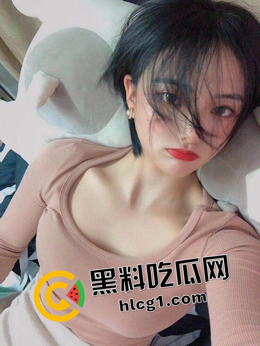 极品河南少妇 吃鸡巴拦都拦不住 吸力十足的榨汁鸡  齐肩短发人妻味十足-3